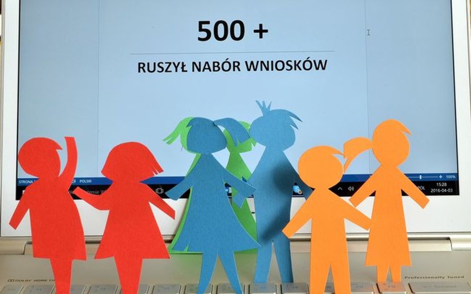 500 plus, wniosek - co zrobić, żeby dostawać świadczenie bez przerwy