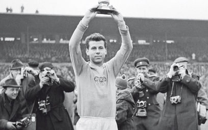 Josef Masopust był liderem reprezentacji Czechosłowacji, która na mistrzostwach świata w Chile (1962