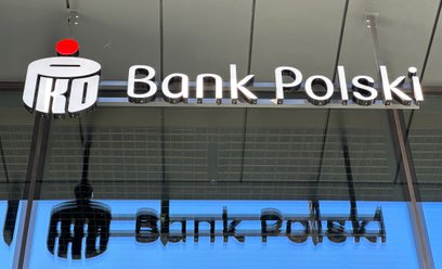 Dobre wyniki PKO BP mimo mocnego wzrostu opodatkowania sektora bankowego
