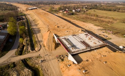 Budowa szybkich dróg droższa o 10-12 mld zł