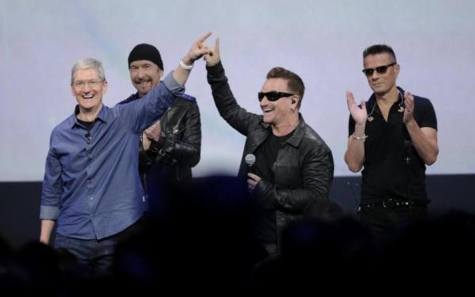 Bono od 20 lat choruje na jaskrę