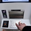 Sprawdzenie salda to około 7 proc. transakcji w bankomatach