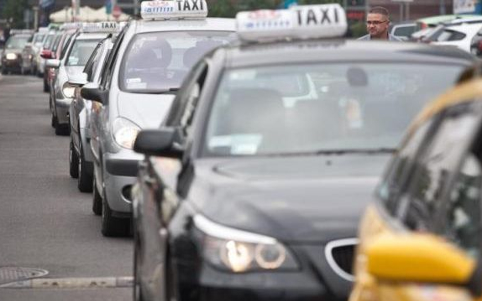 Protest przeciw Uberowi znów zablokuje Warszawę