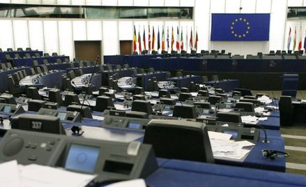 Parlament Europejski na następne pięć lat. Liczba wyborców – 400 milionów. Liczba posłów – 751. Repr