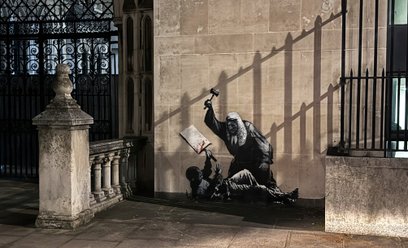 Kim naprawdę jest Banksy? Są nowe tropy ws. enigmatycznego artysty