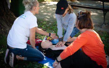 Celem wydarzenia jest kompleksowe wsparcie w obszarach profilaktyki zdrowotnej oraz bezpieczeństwa o