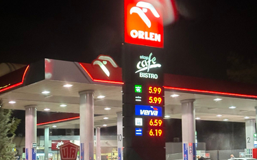 Obecnie najniższe średnie ceny benzyny Pb95 są w woj. opolskim (6 zł), a najwyższe w woj. zachodniop
