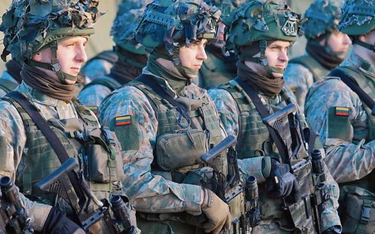Prawie co setny obywatel 2,7-milionowej Litwy jest w armii