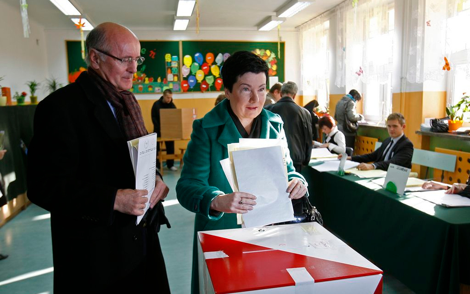 Hanna Gronkiewicz-Waltz rządzi w Warszawie już trzecią kadencję. Gdyby PiS zdecydowało się teraz na 