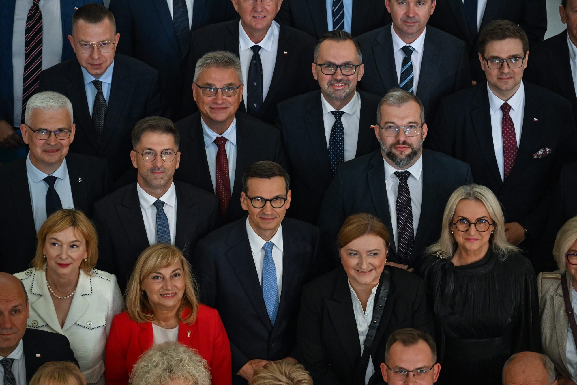 Atomowy konflikt w PiS. Kaczyński wybrał radykalizację zamiast Morawieckiego
