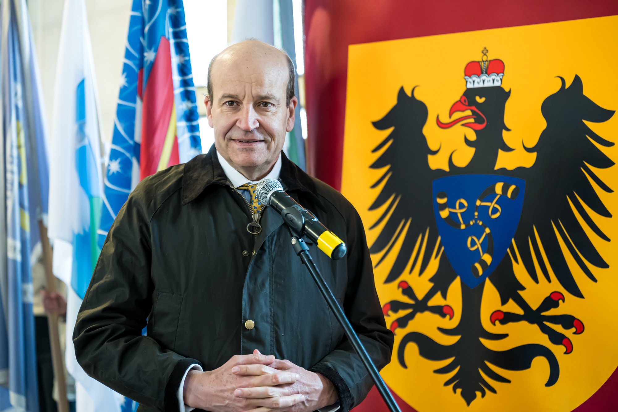 Mały książę – dzieciństwo i rodzinne koligacje