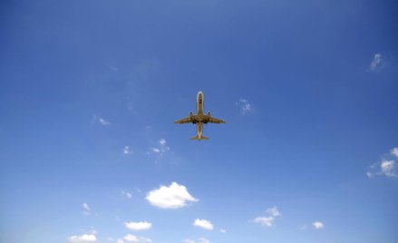 Coraz chętniej latamy zimą