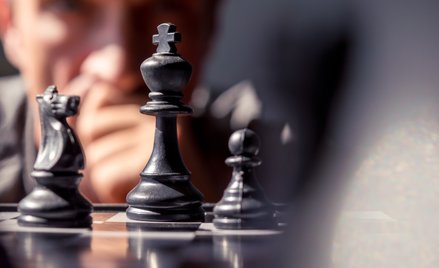 Zanieczyszczone powietrze sprawia, że szachiści popełniają więcej błędów