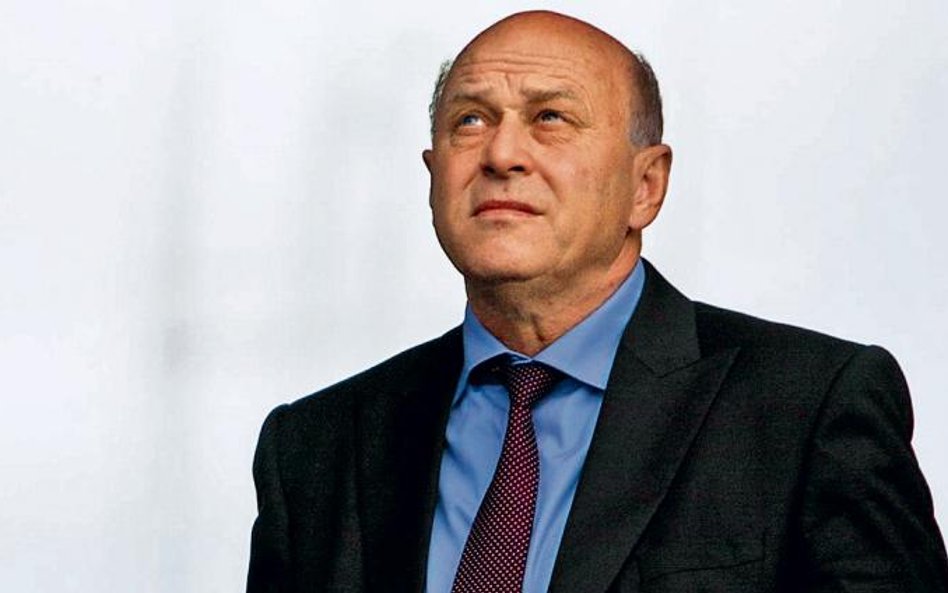 Grzegorz Lato rządzi w PZPN od października 2008 r. Dla kibiców piłkarska centrala to od dawna obiek