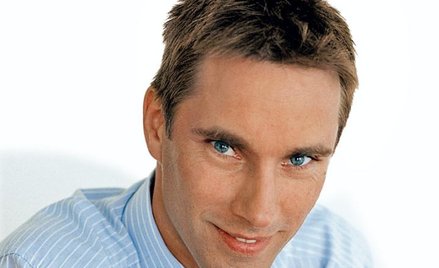 Krzysztof Stępień, GŁÓWNY ANALITYK, DYREKTOR INWESTYCYJNY, OPERA TFI