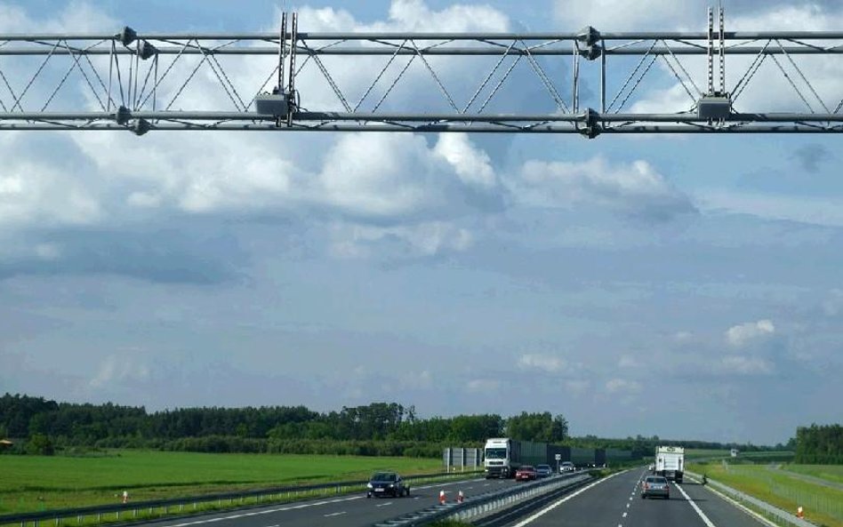 Ministerstwo Transportu zapowiada, że sankcję w wysokości 3 tys. zł nałoży tylko raz w ciągu jednego