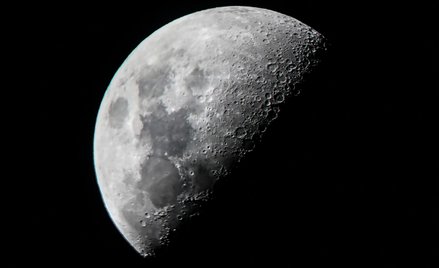 Chiny chcą na dłużej wysłać astronautów na Księżyc