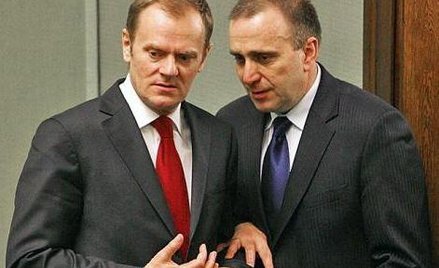 Porozumienie liderów odroczyło ostateczną rozgrywkę w PO