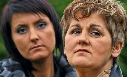 Grażyna Siwik (po prawej) z drugą córką Anną domagają się ukarania winnych zaniedbań w śledztwie dot