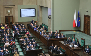 W przyszłym Sejmie na większość może liczyć opozycja