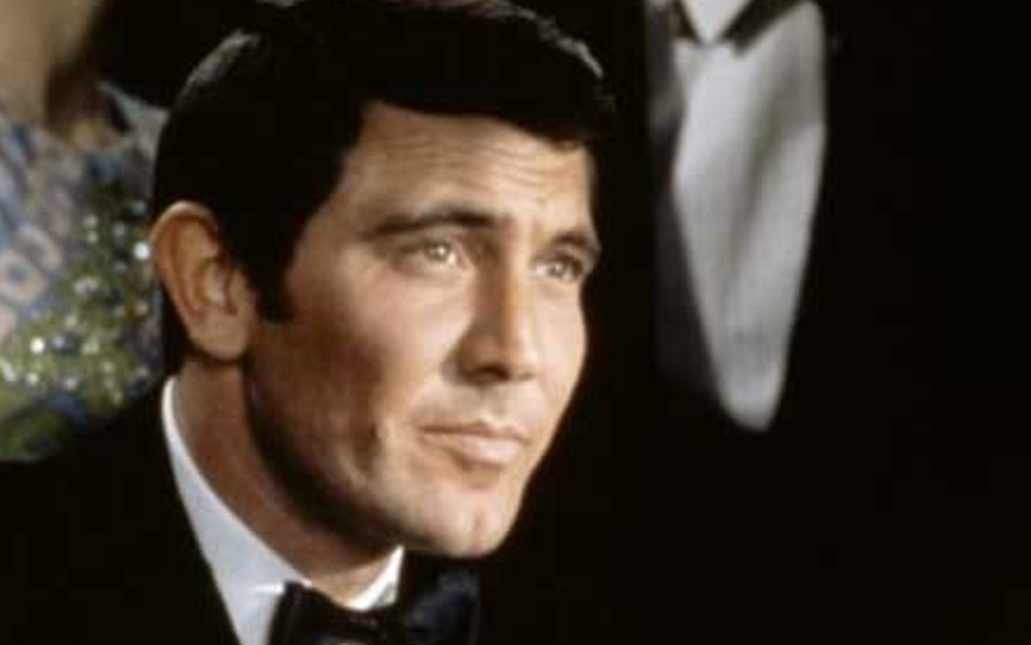 Australijski aktor i model, znany głównie z roli Jamesa Bonda w filmie „W tajnej służbie Jej Królews