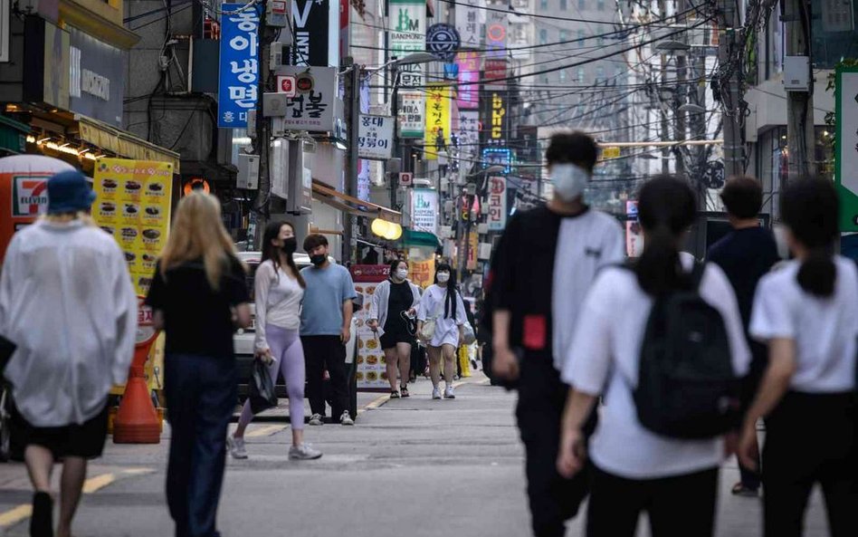 Korea Płd. się zatrzyma? "Gorzej niż przy pierwszej fali"