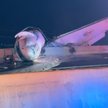 Wrak samolotu, który rozbił się na autostradzie w Laredo