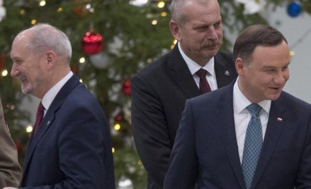 Andrzej Duda nieufny wobec Antoniego Macierewicza