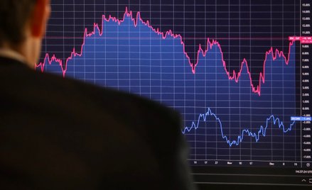 Akcje Dino Polska pod dużą presją. 30 zł na celowniku podaży