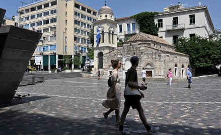 Grecja: Jak zachęcić do szczepienia się? Bonem na wakacje