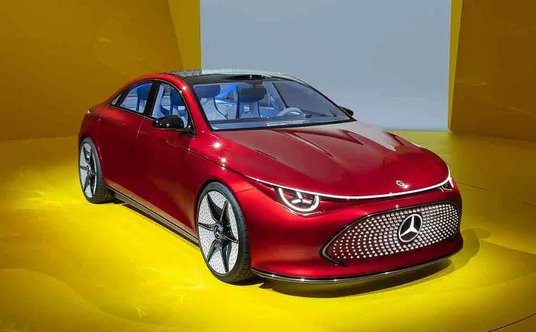 Mercedes CLA w jeszcze koncepcyjnej odsłonie