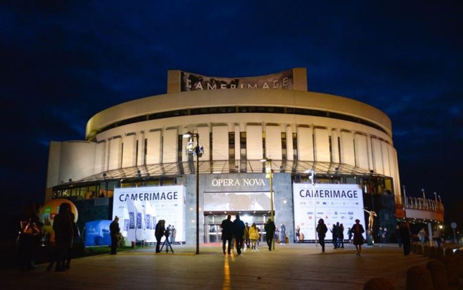 Opera Nova w Bydgoszczy to miejsce, gdzie toczy się festiwalowe życie