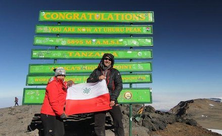 9 października 2012 r. siedmiu adwokatów zdobyło szczyt Kilimanjaro (Uhuru Peak)