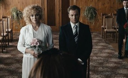 Kadr z filmu „Obywatel" w reżyserii Jerzego Stuhra