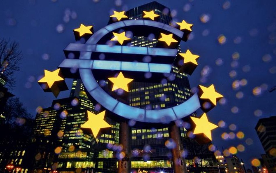 W ostatnich 15 m-cach regiony wypłaciły 15 mld zł dotacji z UE
