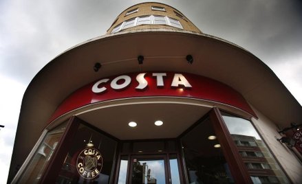 Kawa z darmową dostawą do domu. Uber Eats łączy siły z Costa Coffee
