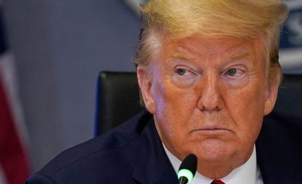 Wirus w notatkach Trumpa: "chiński" zamiast "korona"