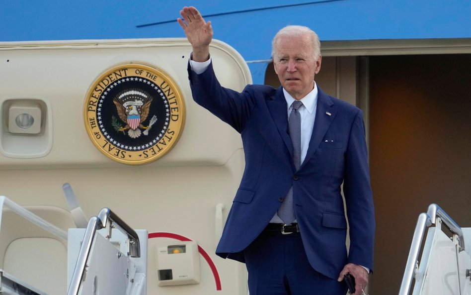 Air Force One nie zmieni barw. Biden odrzuca pomysł Trumpa