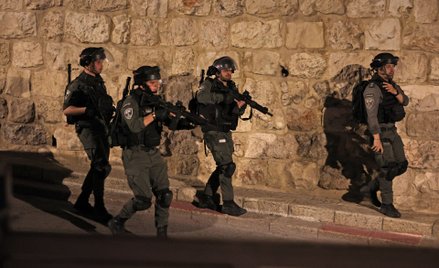 Izraelscy policjanci mieli interweniować na Wzgórzu Świątynnym