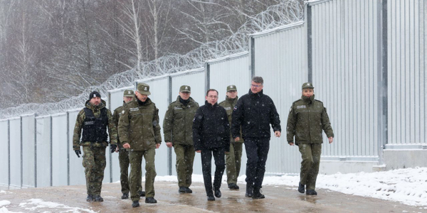 Polska instaluje sprzęt monitorujący na granicy polsko-białoruskiej