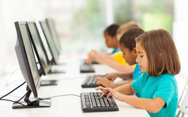 VAT: Komputery dla szkół z zerową stawką podatku
