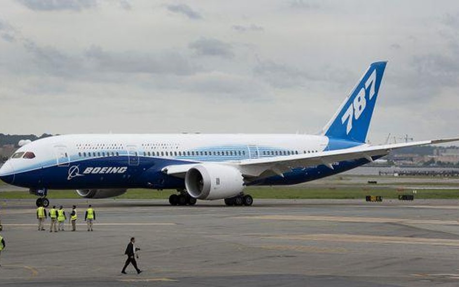 Dreamliner ma już rok