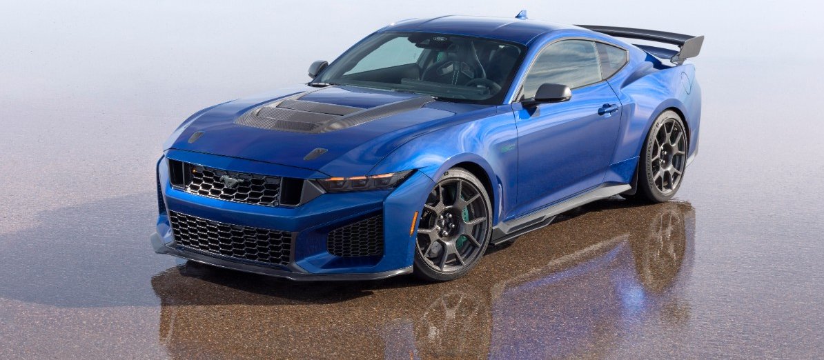 Mustang Dark Horse SC – Ford znów to zrobił. Odebrał fanom frajdę