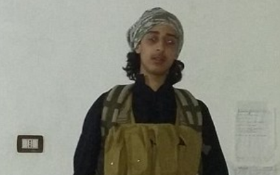 Ten nastolatek miał wyjechać do Syrii wbrew swojej woli. Teraz jest dżihadystą