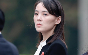 Korea Północna: Siostra za brata
