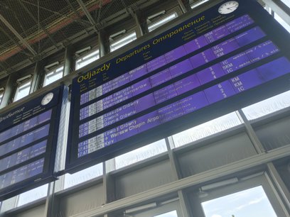 Obecny system informacji pasażerskiej na największych stołecznych dworcach kolejowych zaczął być wdr