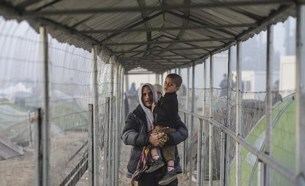 Polska wydłuża czas sprawdzania uchodźców