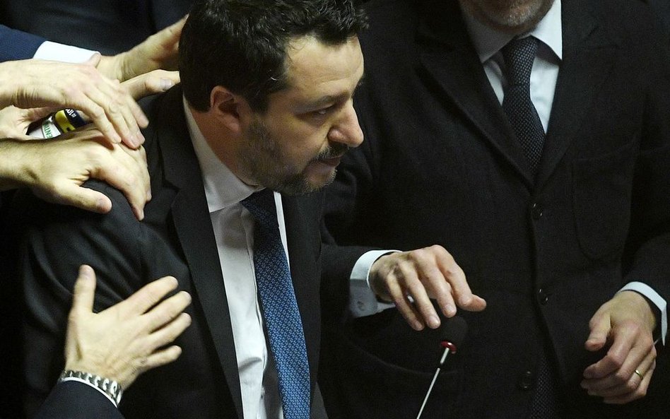 Salvini chce zostać osądzony za zatrzymanie imigrantów na morzu