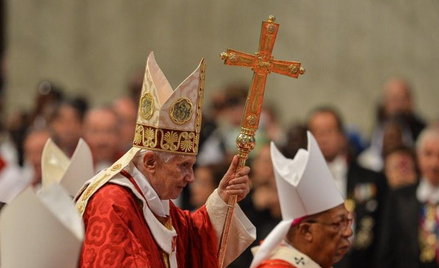 Samotność papieży