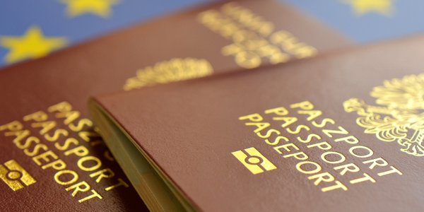 Nowe restrykcje wizowe w USA. Studenci i dziennikarze z krótszym pobytem